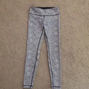 Lululemon Wunder Under Leggings